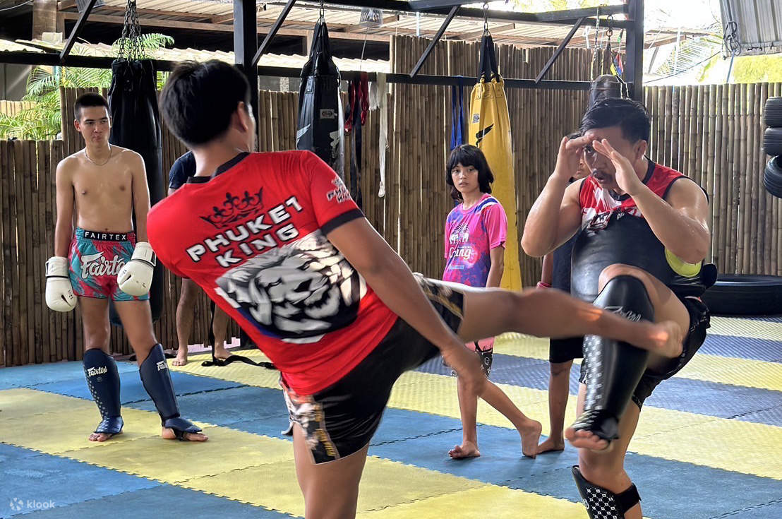Занятия по тайскому боксу от Phuket King Muay Thai