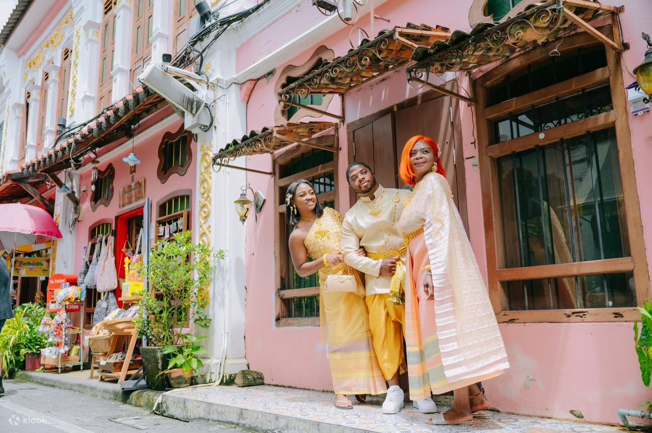 Thai Costume Rental with Accessories by Sanae Thai Closet  