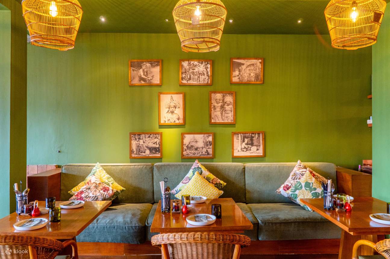 indoor dining