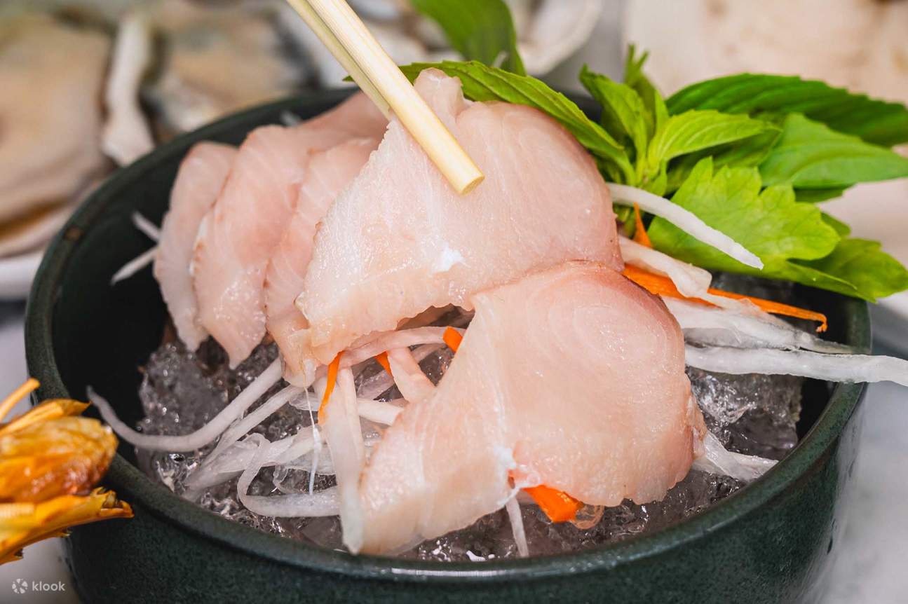Na Klongwan Vibhavadi 20 Seafood All-You-Can-Eat Buffet
