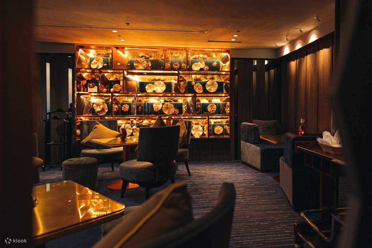 Saffron Contemporary Thai Signature Rooftop Banyan Tree Bangkok