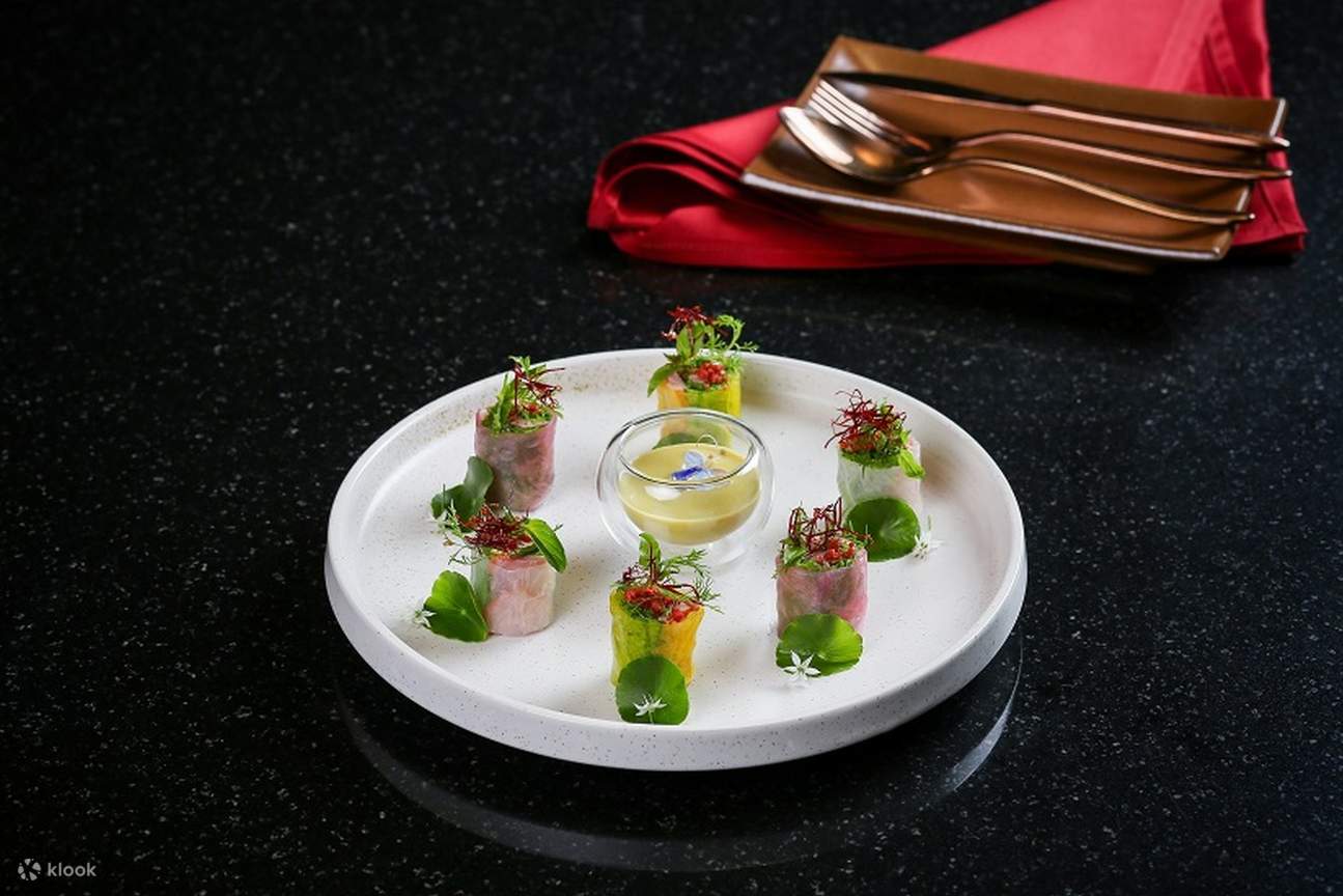 Thai Street Food Dining at Saffron Sky Garden, Banyan Tree Bangkok