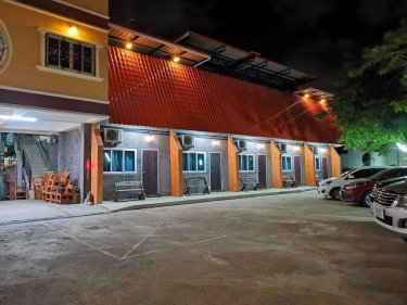 Pratubjai Hotel #2